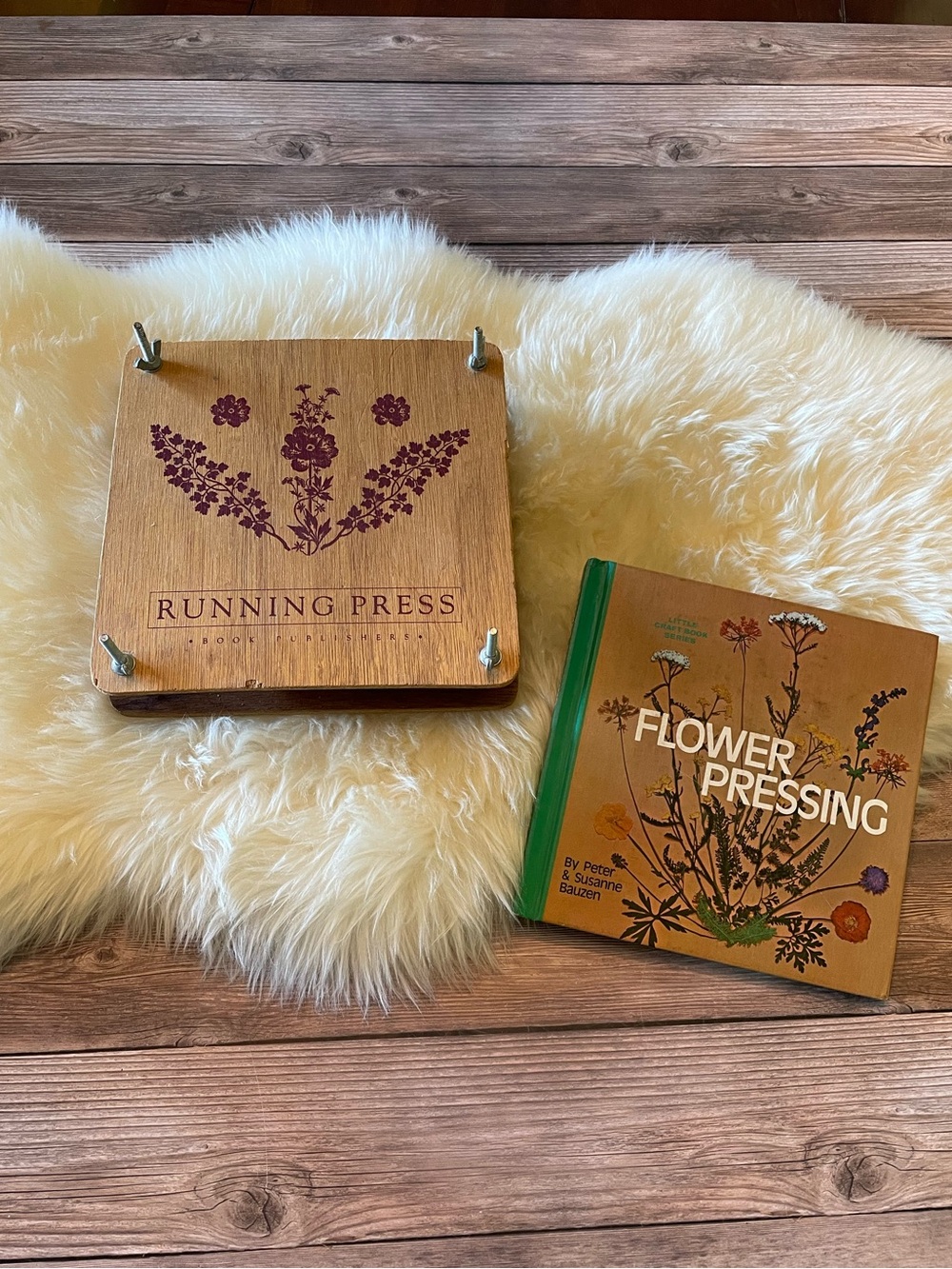 Vintage 70s Wood Flower Press & Book
